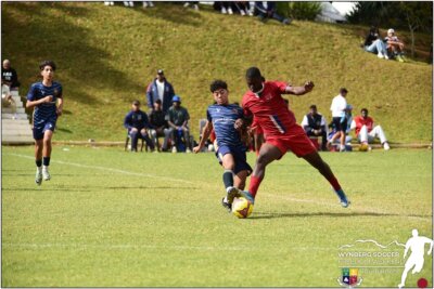 Action from the final between Henshilwood and Rondebosch Boys' High. Photo: Tania Robbertze, Wynberg Media.