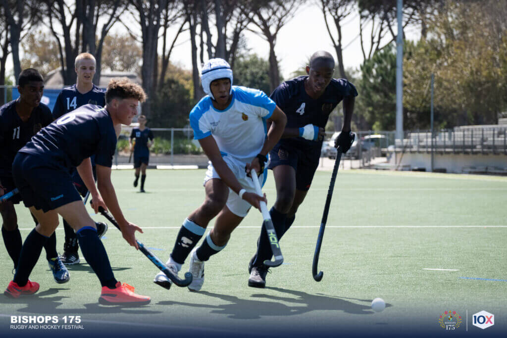 Bishops playmaker, Joshua Mettler on the charge for his side during the 175 Bishops Hockey Festival. Photo: Bishops Diocesan College