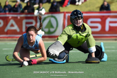 Iliane Duttomn saving the last penalty stroke to help Southerns win the title. Credit: TeamPhotoSA