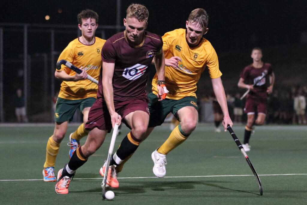Sendzul on the charge for his side in the Boland Derby vs Paarl Gimnasium. PRG won that clash 1-0. Photo credits: Hano Geldenhuys