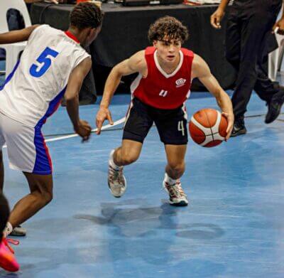 Michael Mount beat the defending champions, St Benedict's College, by five points in the final of Kearsney's Independent Schools Stayers' Basketball Tournament. Photo: Hannah Shirley.
