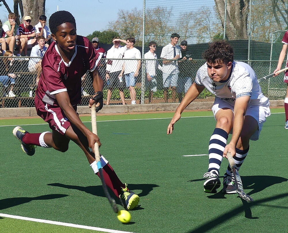 In a fascinating contest, Kearsney's never-say-die spirit was rewarded with a tight victory over a very successful St Stithians team. Photo: Brad Morgan.