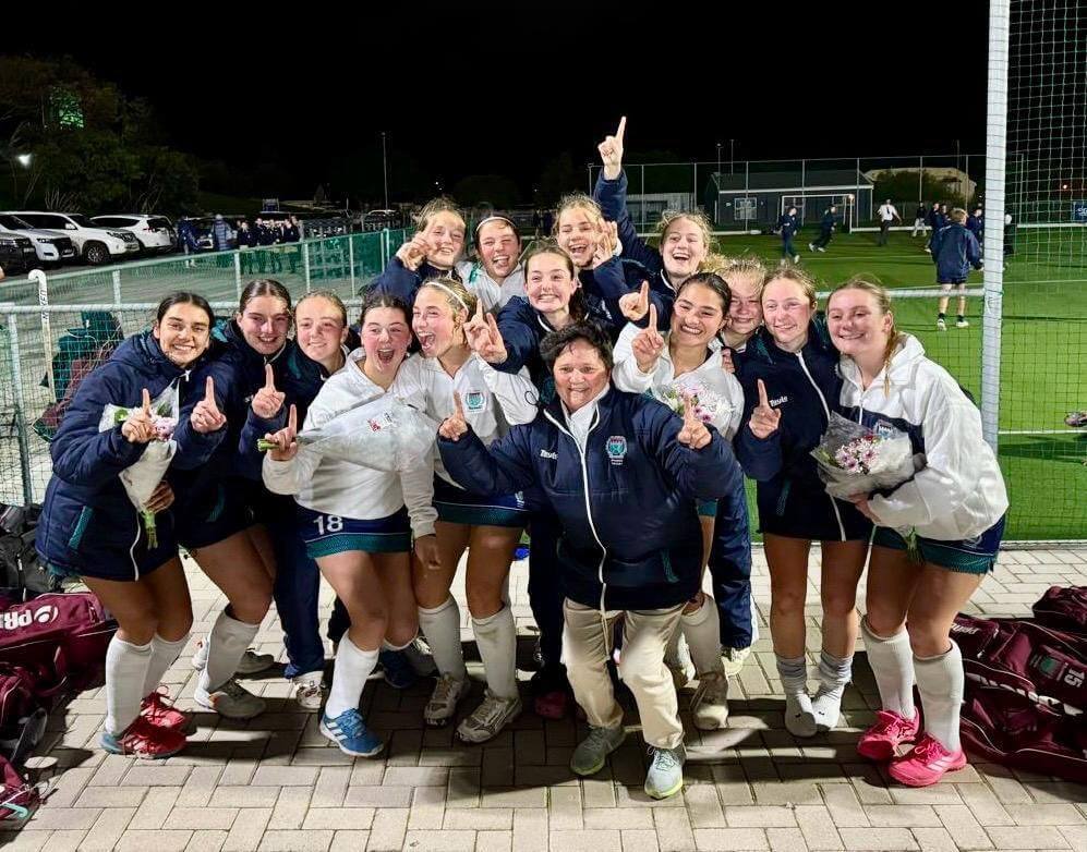 Stellenberg are crowned Western Cape Premier Girls Champions for 2025. Photo: Paulene de Bruin
