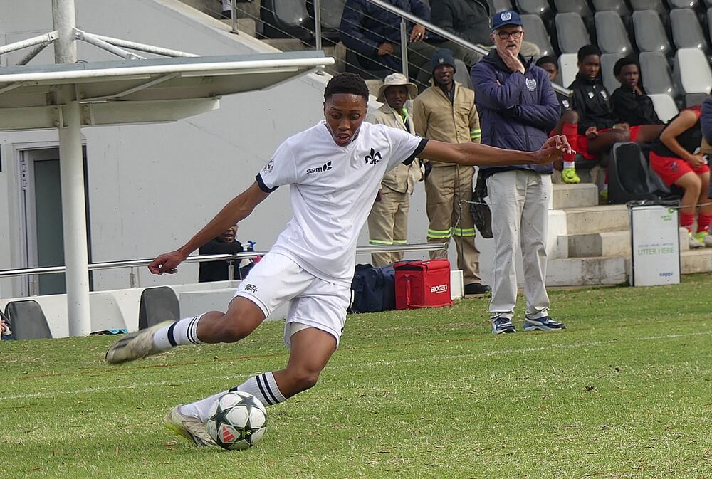 The hosts, Hilton College, finished top of a tightly contested Group A on day one of the Primo Big 10. Photo: Brad Morgan.