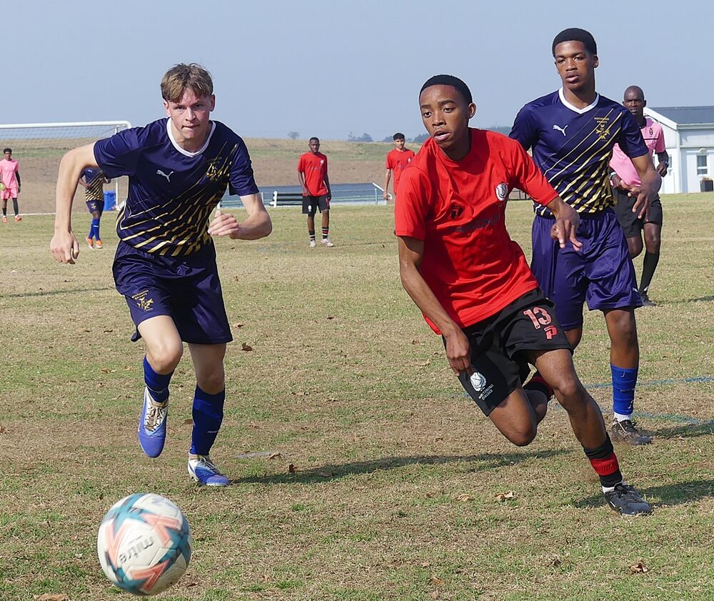 Northwood and Mairtzburg College remain in the hunt for the Cowie Cup. They recently met twice at the Primo Big 10, with both matches ending in draws, but the Knights progressed to the semi-finals after a penalty shootout. Photo: Brad Morgan.