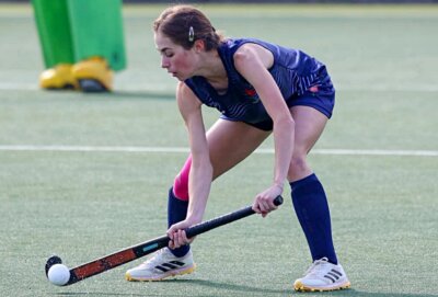 Moya Reinach and Hoërskool Garsfontein kicked off their campaign on a winning note, defeating Durban Girls' College 2-1. Photo: Hoërskool Garsfontein on Facebook.