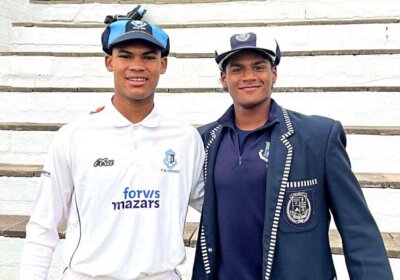 AB Jacobs (left/Boishaai) and Joshua Prince (right/Wynberg) each earned a 100th cap for their respective First XIs. Photo: Pietie Loubser.