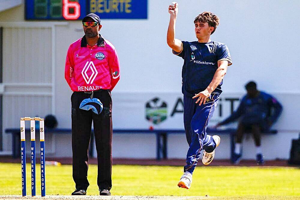 Reuvan dos Santos and Rondebosch advanced to the Plate final after squeezing past Westville Boys' High in a Super Over showdown. Photo: Hannes Nienaber.